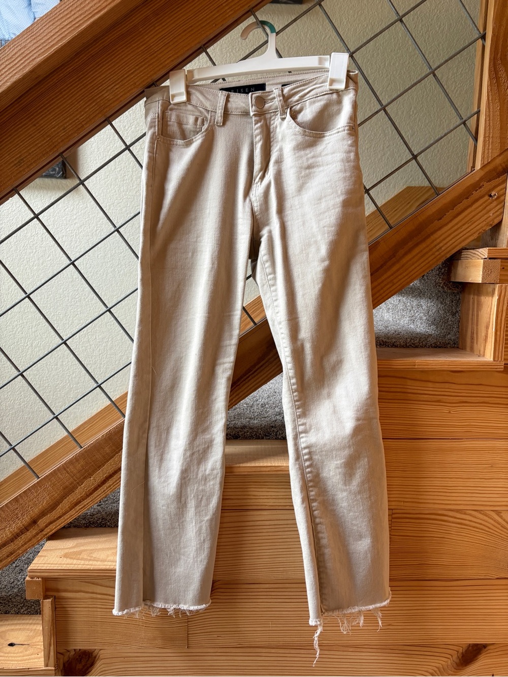 Women's Straight-Leg Jeans in Light Beige